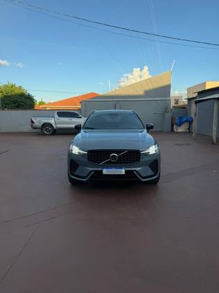 VOLVO XC60 2.0 T8 RECHARGE ULTIMATE DARK AWD GEARTRONIC